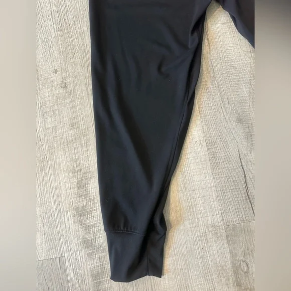 Athleta Black Venice High Rise Jogger in Size Large - Picture 11 of 15